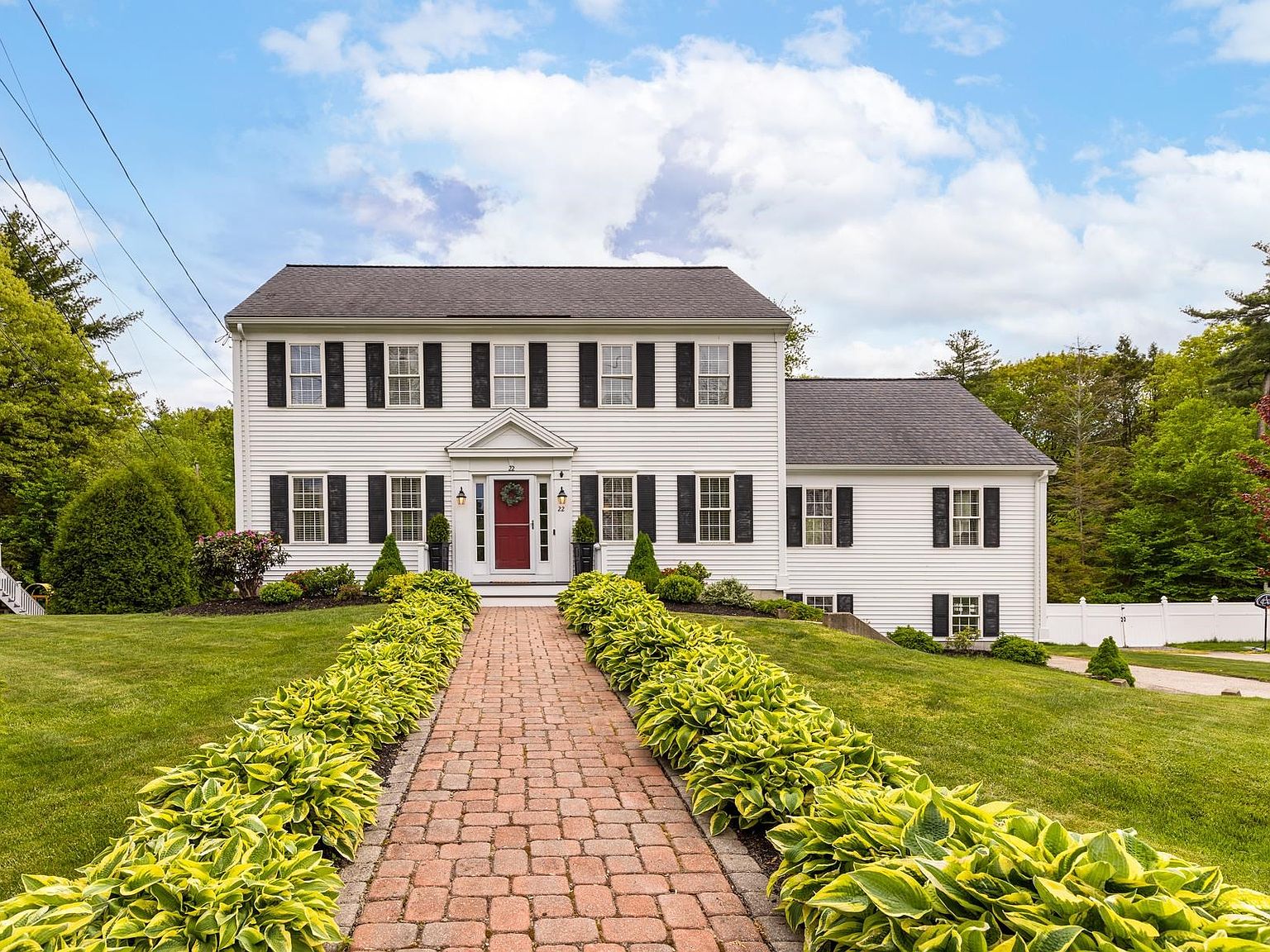 22 Greenleaf Drive, Seabrook, NH 03874 Zillow