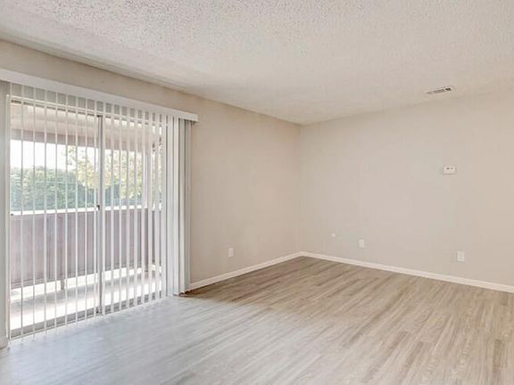 5th image of 1301 Northwood Blvd APT 227