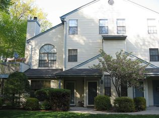 5102 Stonehedge Rd, Edison, NJ 08820