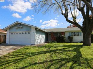 2206 Country Dr, Fremont, CA 94536