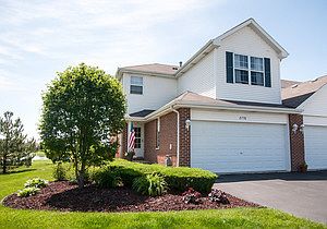 2nd image of 2770 Foxwood Dr