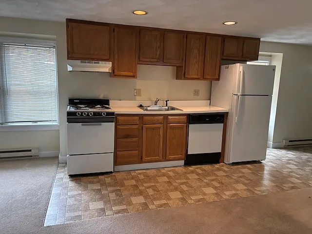 17 Maywood Ln #C — Photo 5