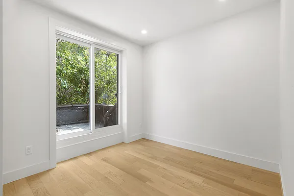 Rented by Fountain Realty Group | media 6