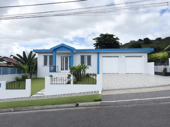 3 Jardines De Factor, Arecibo, PR 00613