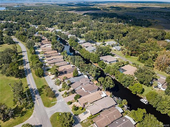 3rd image of 11579 W Riverhaven Dr