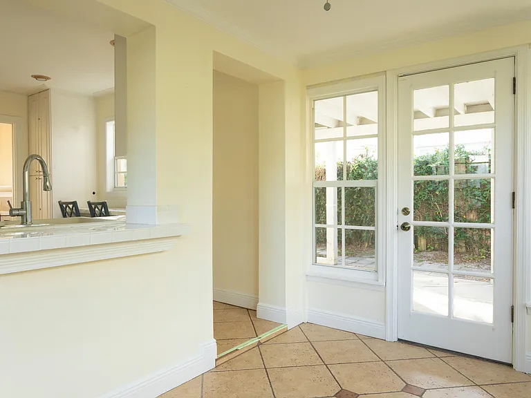 245 Cortez Rd — Photo 22