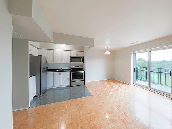 4th image of 5 Glenn Wood Pl