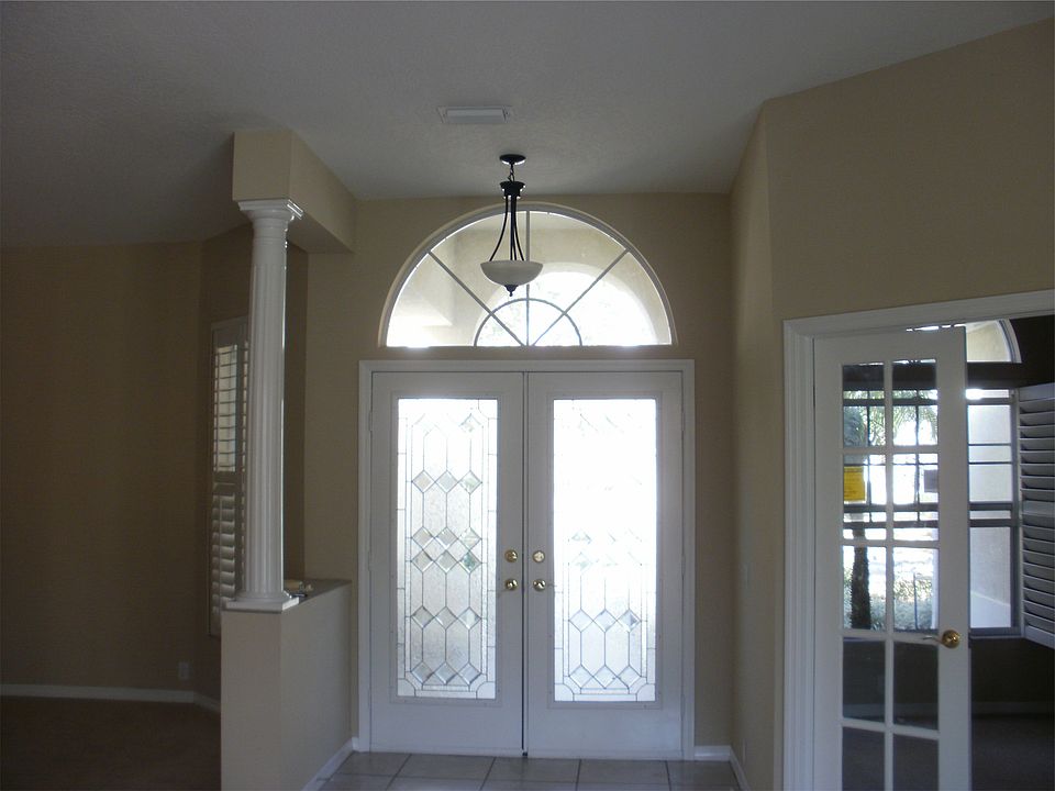 1st image of 9205 Meadow Lane Ct