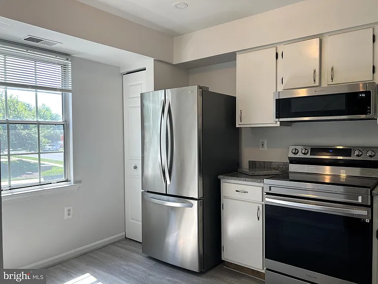 439 Terry Ct #B4 — Photo 7