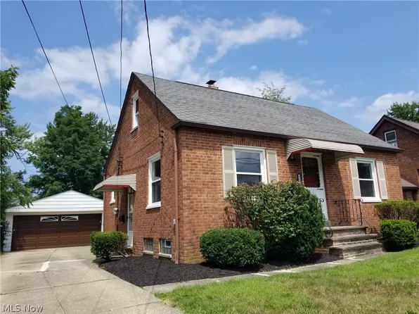 5671 Wellington Rd, Lyndhurst, OH 44124