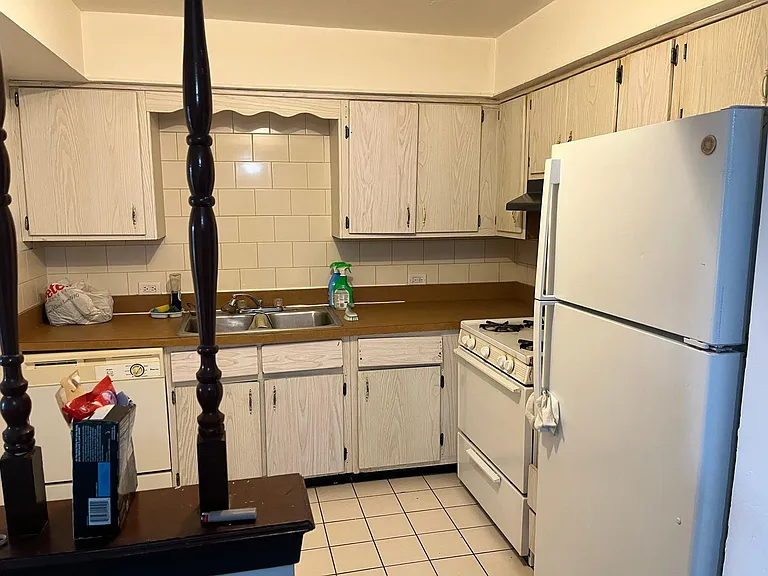8601 Shagbark Ct #1W — Photo 3