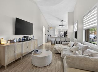 3807 Collinwood Ln, West Palm Beach, FL 33406