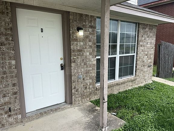 3rd image of 4401 Mattie Dr #D