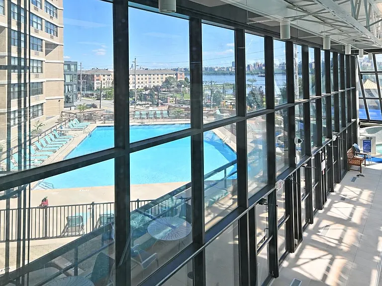 7004 Boulevard East #1-B — Photo 16