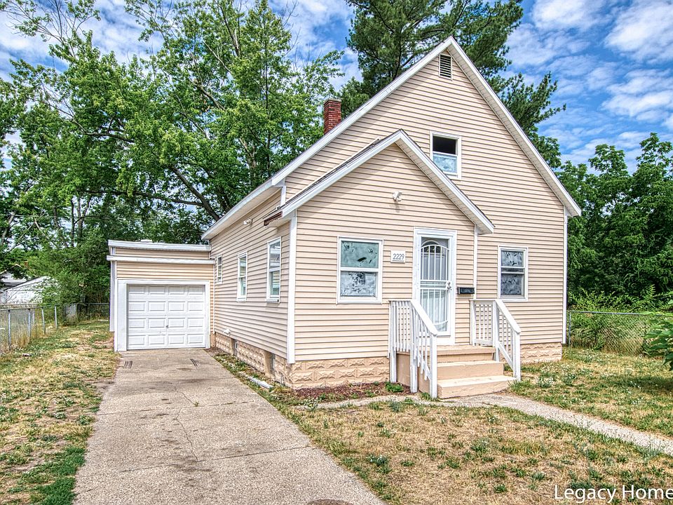 1st image of 2229 Jarman St