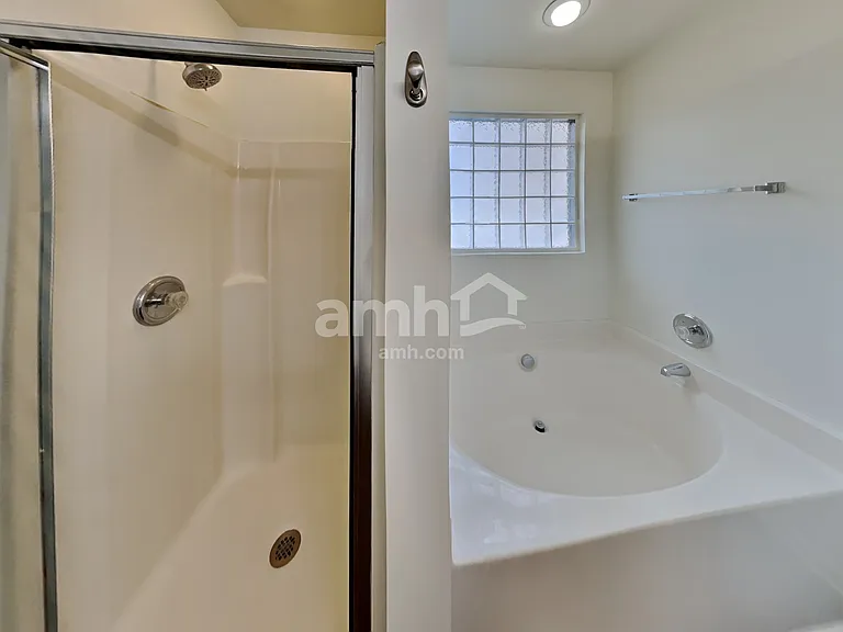 16314 Raptor Ct — Photo 12
