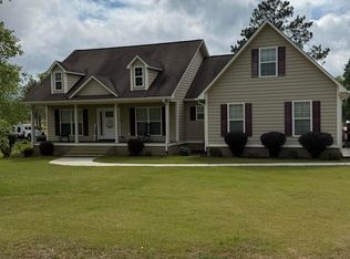 34 Surrey Cir, Tifton, GA 31793