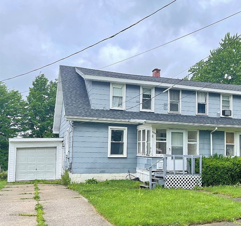 1st image of 1522 W 45th St