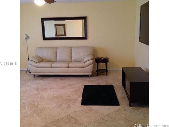 5th image of 515 S Crescent Dr APT 306