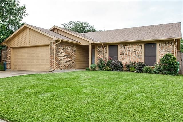 1st image of 6020 Hillglen Dr