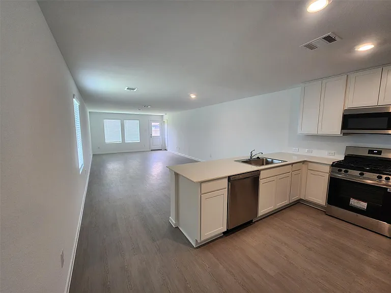 905 Coperchiata Cir — Photo 7