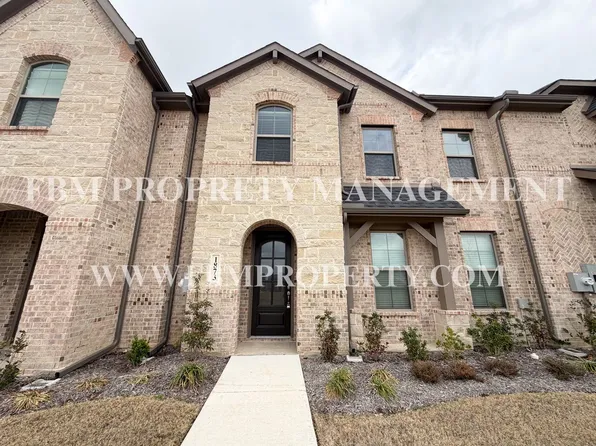 1873 Ethereal Ln, Waxahachie, TX 75165