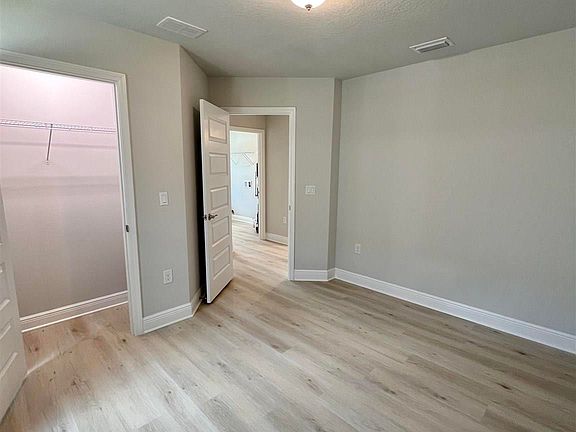 4th image of 8042 Westpointe Ln #13A