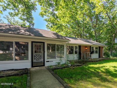 499B Thornbury Court, Lakewood, NJ, 08701