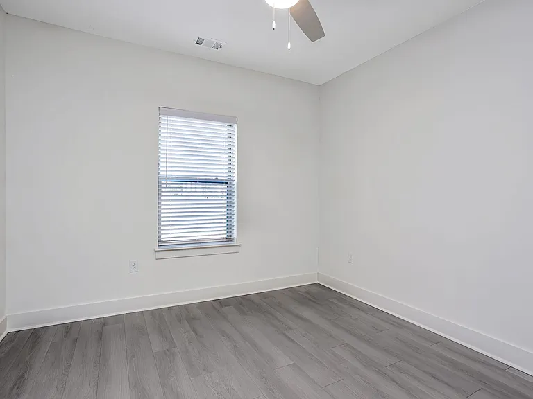 Joy Park Luxury Apartments — Photo 26