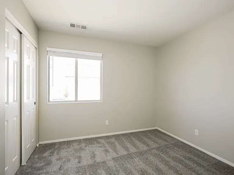 3940 Camryn Holly St — Photo 15