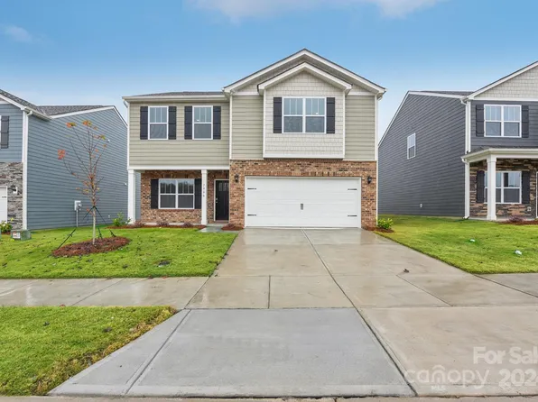 7906 Old Brook Rd, Sherrills Ford, NC 28673