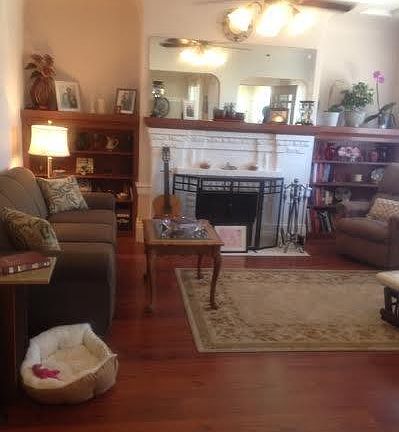 4th image of 556 Cordova St