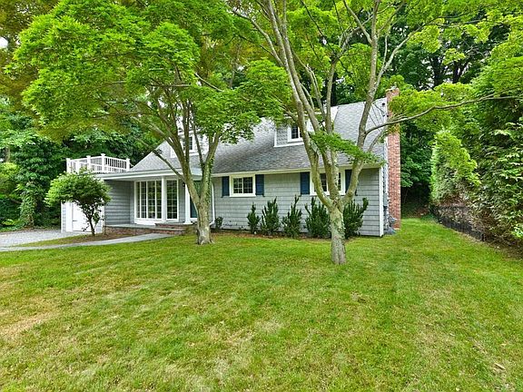 2nd image of 300 Prospect Ave