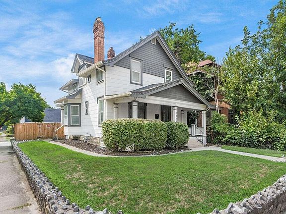 2nd image of 2339 Summit St