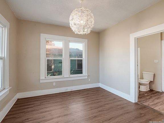 4th image of 826 lombrano