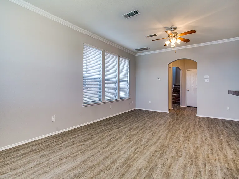 8424 Jay St — Photo 10