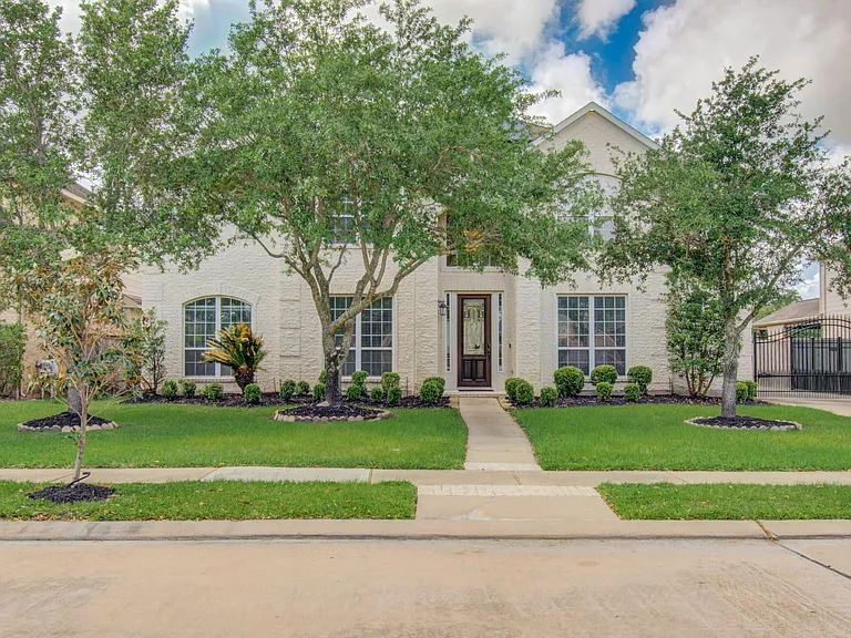 1510 Lake Grayson Dr — Photo 2