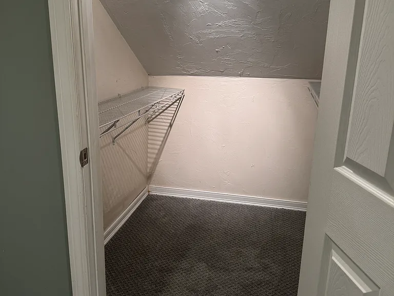 439 Fairview Ave — Photo 18