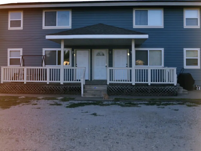 201 W Freeman Ave #1 — Photo 1