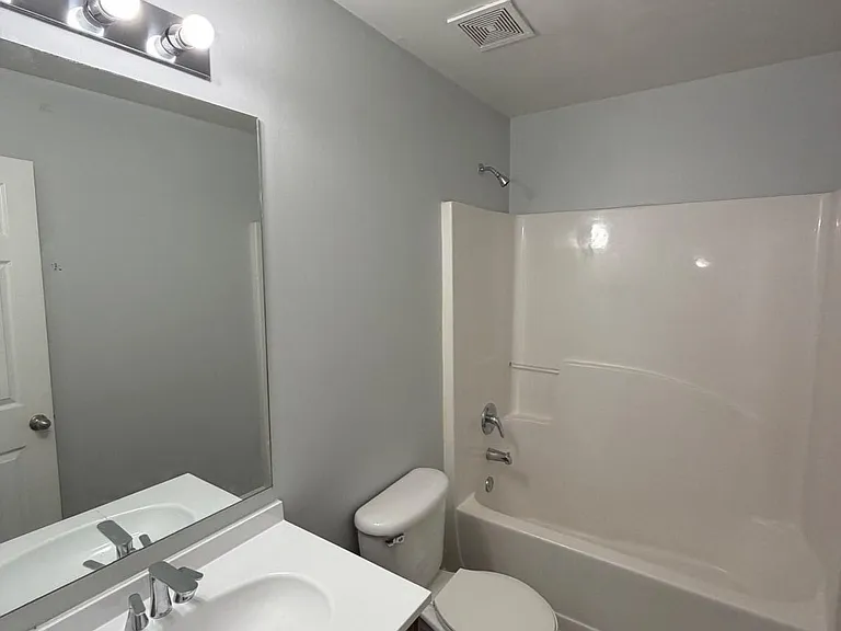 7279 Laurel Creek Dr — Photo 30