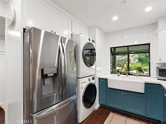4th image of 1050 Seco St APT 102