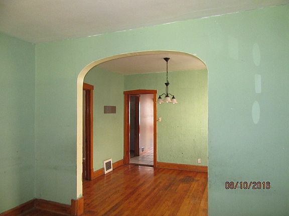 3rd image of 1416 N 15th Ave