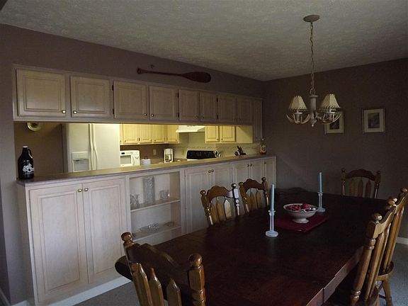 5th image of 9541 S Pointe Lasalles Dr #87