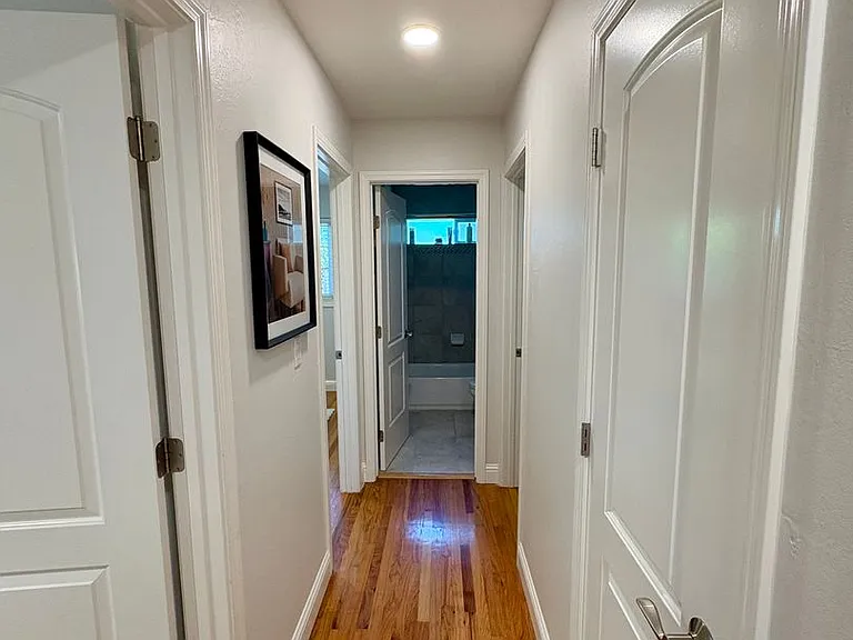 1190 Arlington Ln — Photo 12