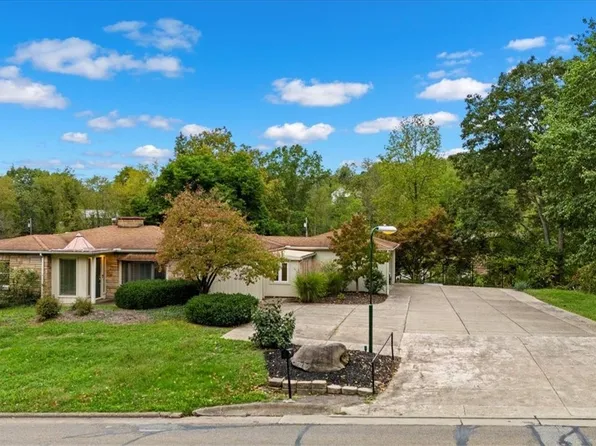 789 Colegate Dr, Marietta, OH 45750