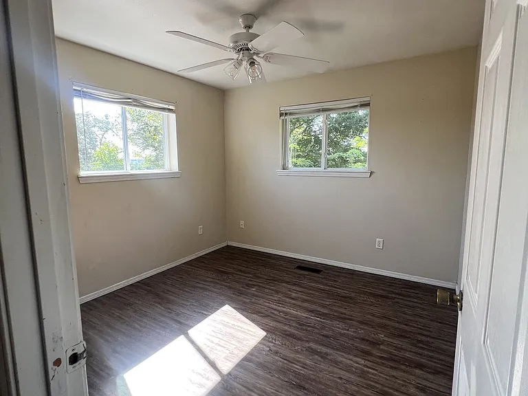 2401 W Main St #1A — Photo 5