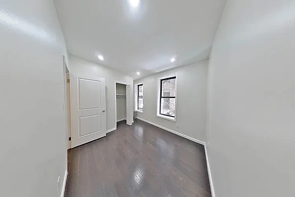 Rented by Oxford Property Group | media 5