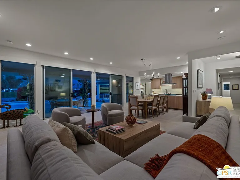 2367 S Yosemite Dr — Photo 13