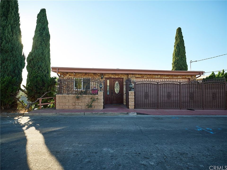1st image of 4907 La Calandria Dr