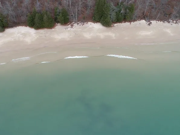 W Parcel C Little Harbor Rd, Manistique, MI 49854